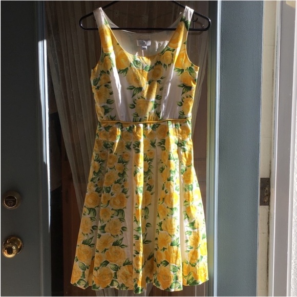 LOFT Dresses & Skirts - LOFT Yellow and Green Floral Dress Size 2P Petite Perfect For Summer